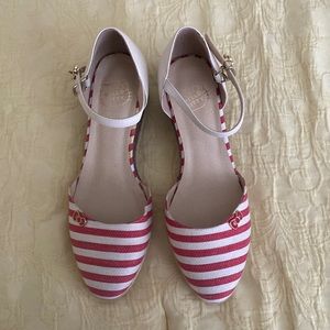 Hello Kitty Collection by Daphne